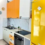 Budget Retreat & تيرانا
