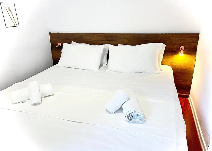 Hotell Budget Retreat & Tirana